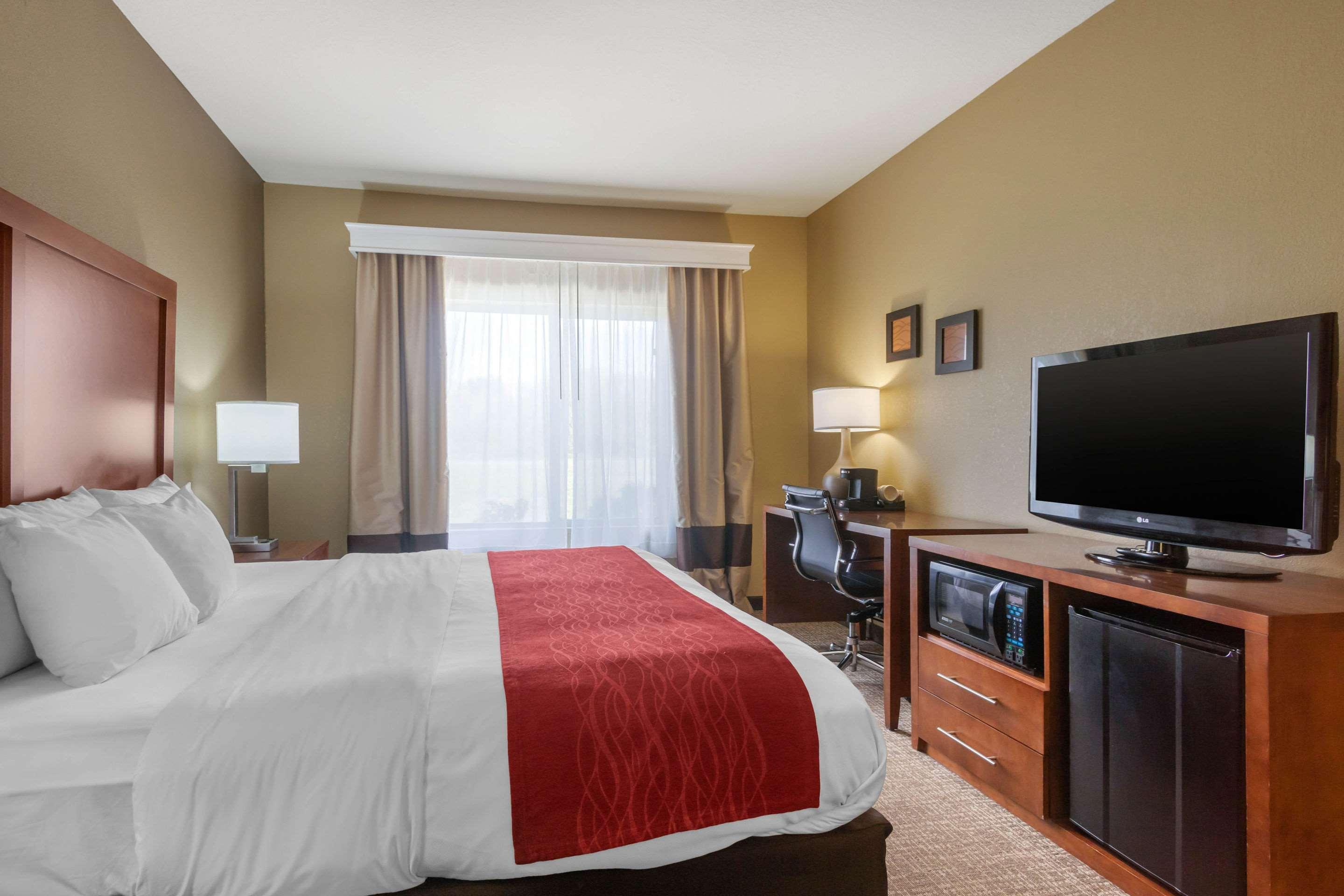 Comfort Inn & Suites Pittsburg Zewnętrze zdjęcie