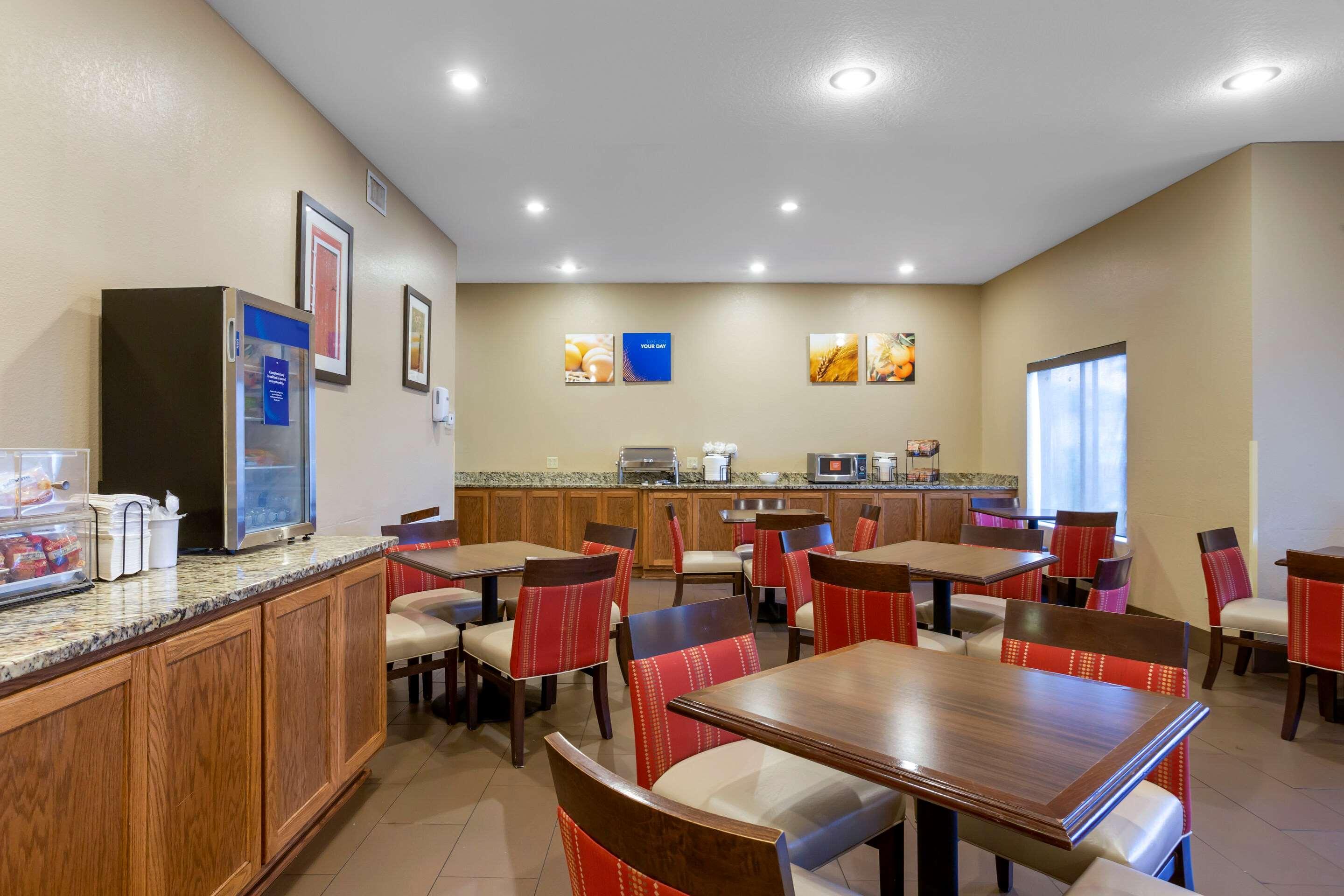 Comfort Inn & Suites Pittsburg Zewnętrze zdjęcie