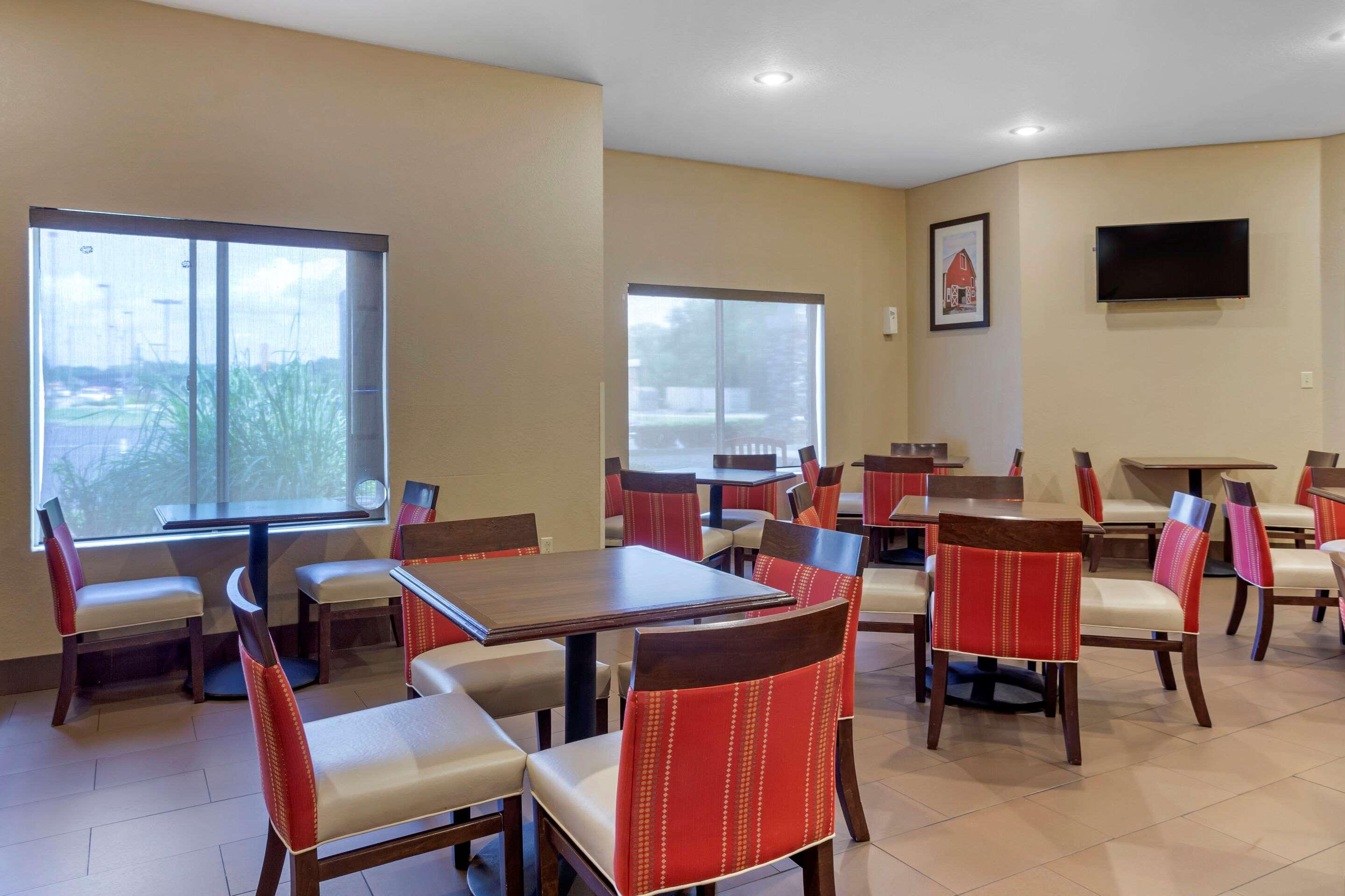 Comfort Inn & Suites Pittsburg Zewnętrze zdjęcie