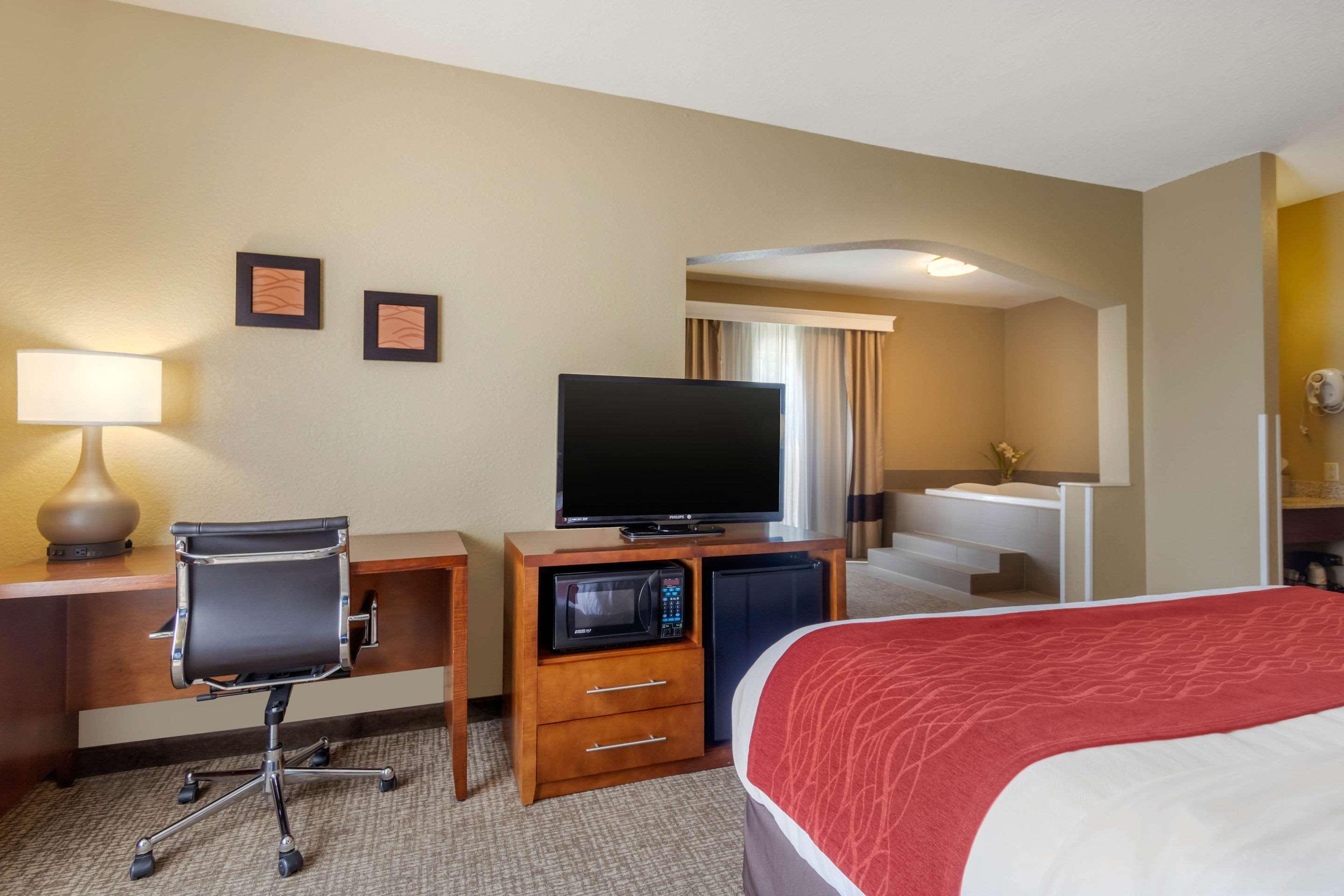 Comfort Inn & Suites Pittsburg Zewnętrze zdjęcie
