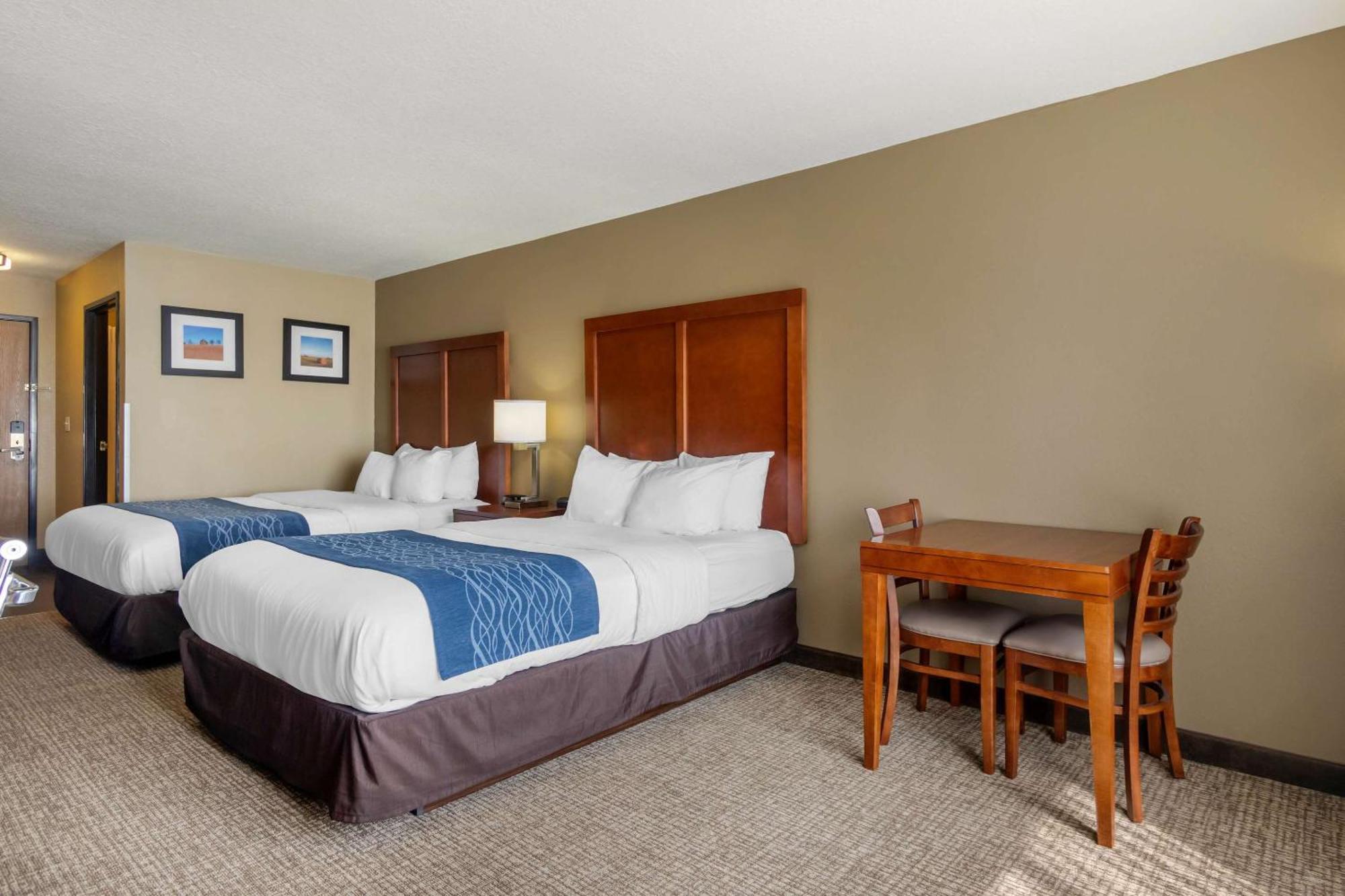 Comfort Inn & Suites Pittsburg Zewnętrze zdjęcie