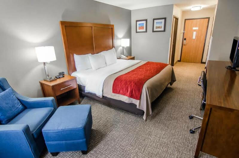 Comfort Inn & Suites Pittsburg Zewnętrze zdjęcie